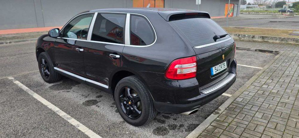 Porsche Cayenne Tiptronic