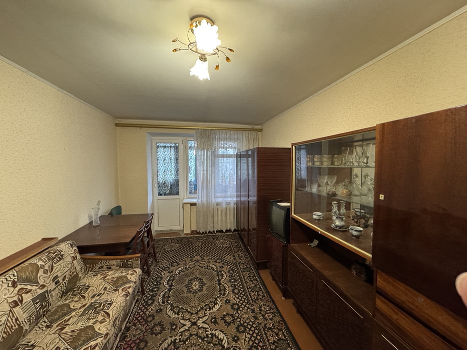 Продам 1 кімн. квартиру в місті Кременчук