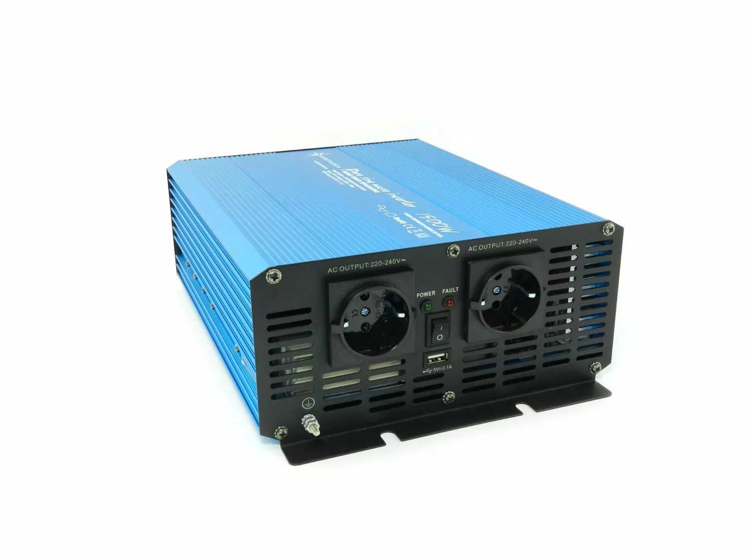 Інвертор, чистий синус, Solartronics, 12V/220V, 1500W/3000W. Німеччина