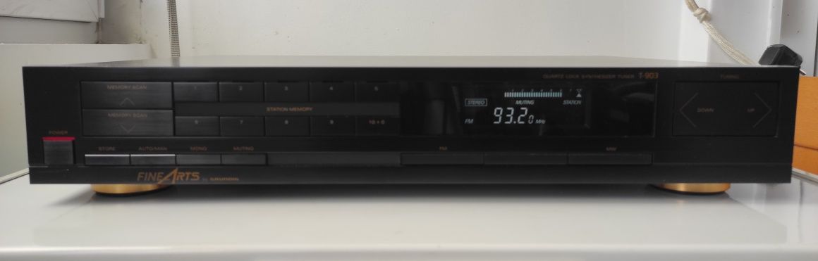 Sintonizador Grundig Fine Arts T-903