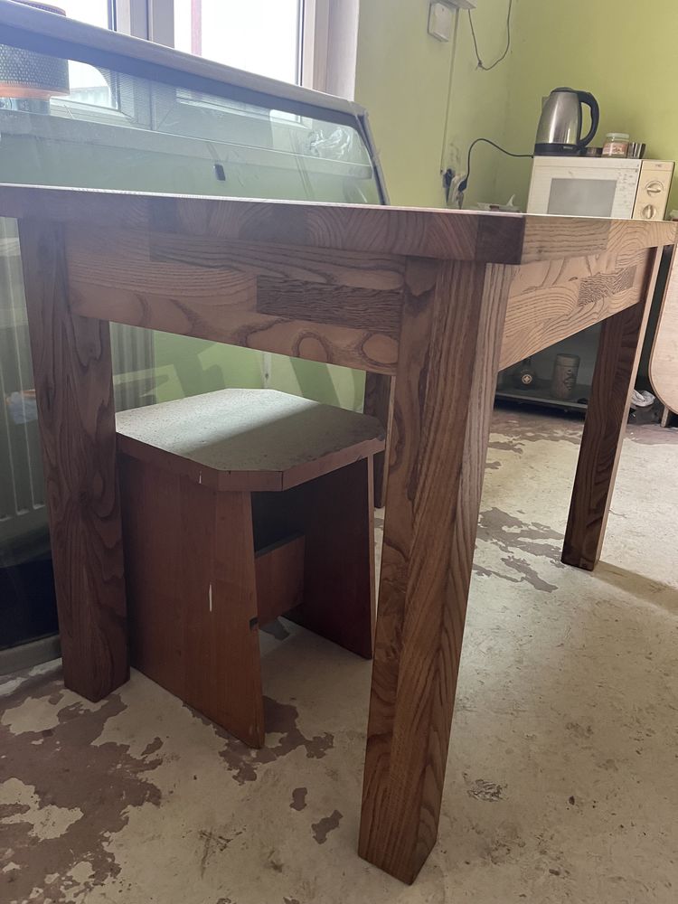 Кухонний стіл, дерев’яний стіл