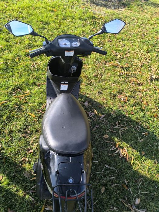 Продається Скутер Сузукі летс 2 можливий торг