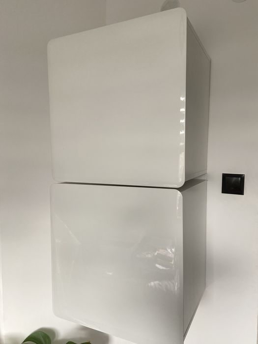 Szafki wiszące białe