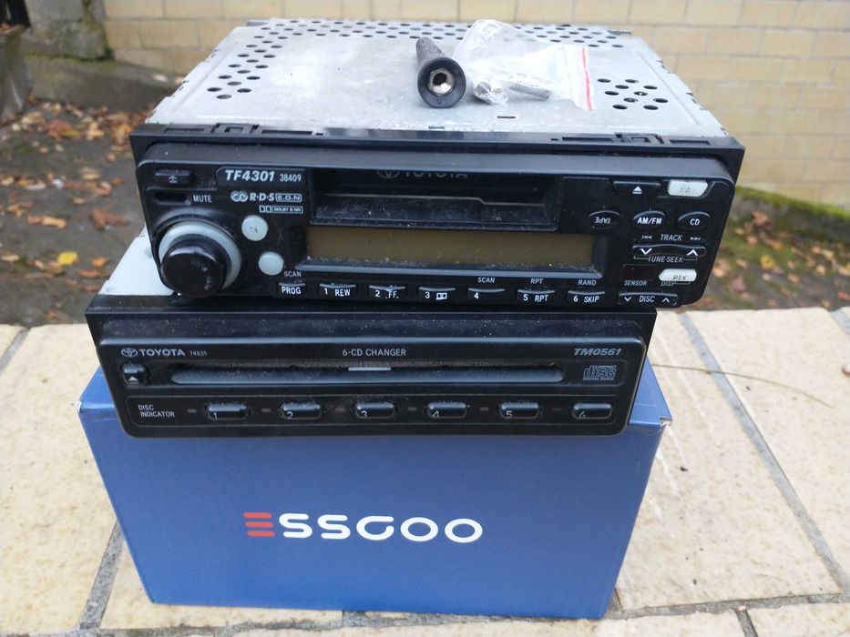 radio samochodowe + zmieniarka na 6cd
