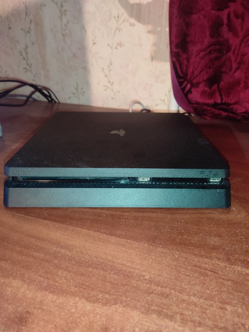 PS4 слімка два джойстика як нова