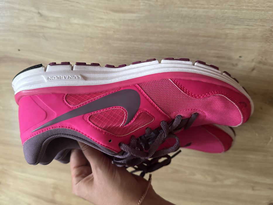 Nike Women's Lunarfly+4 rozmiar 39