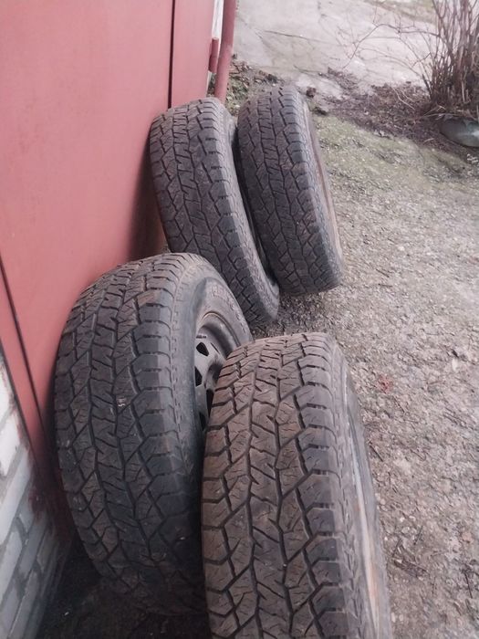 Колеса диски 5, 139,7 уаз хантер R16 резина 225, 75R16 HANKOOK