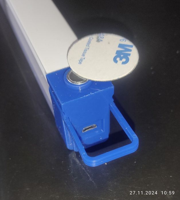 Лампа лэд на аккумуляторе в гараж