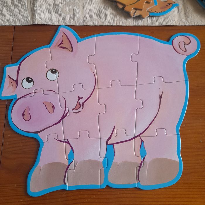 Puzzle 4 unidades e cartas