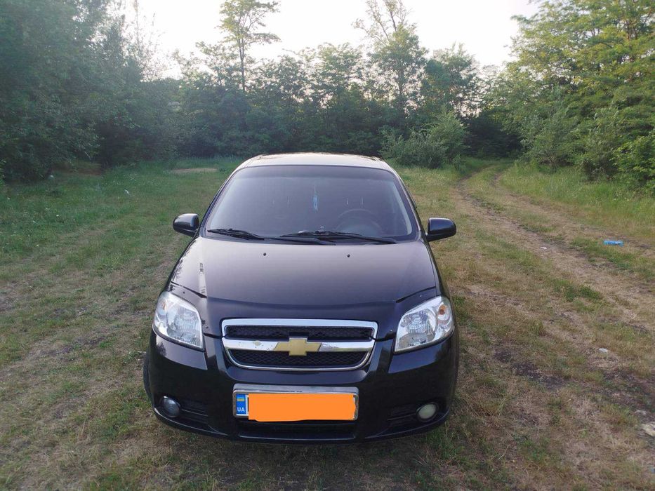 Автомобіль Chevrolet Aveo T250 у гарному стані