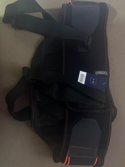 Пояс для реабілітації після операції на хребті.