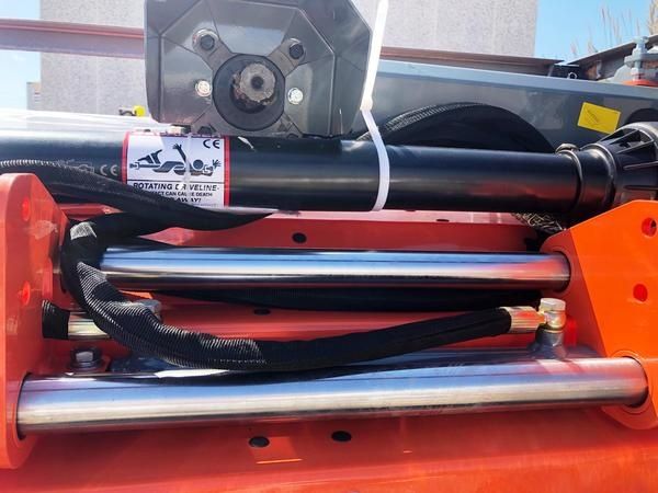 Kosiarka bijakowa z przesuwem hydraulicznym MATENG G.US-145H,  145cm