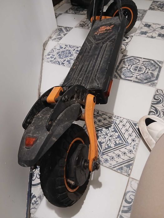 Срочно продам электросамокат Kugoo Kirin G2 Pro. в отличном состоянии