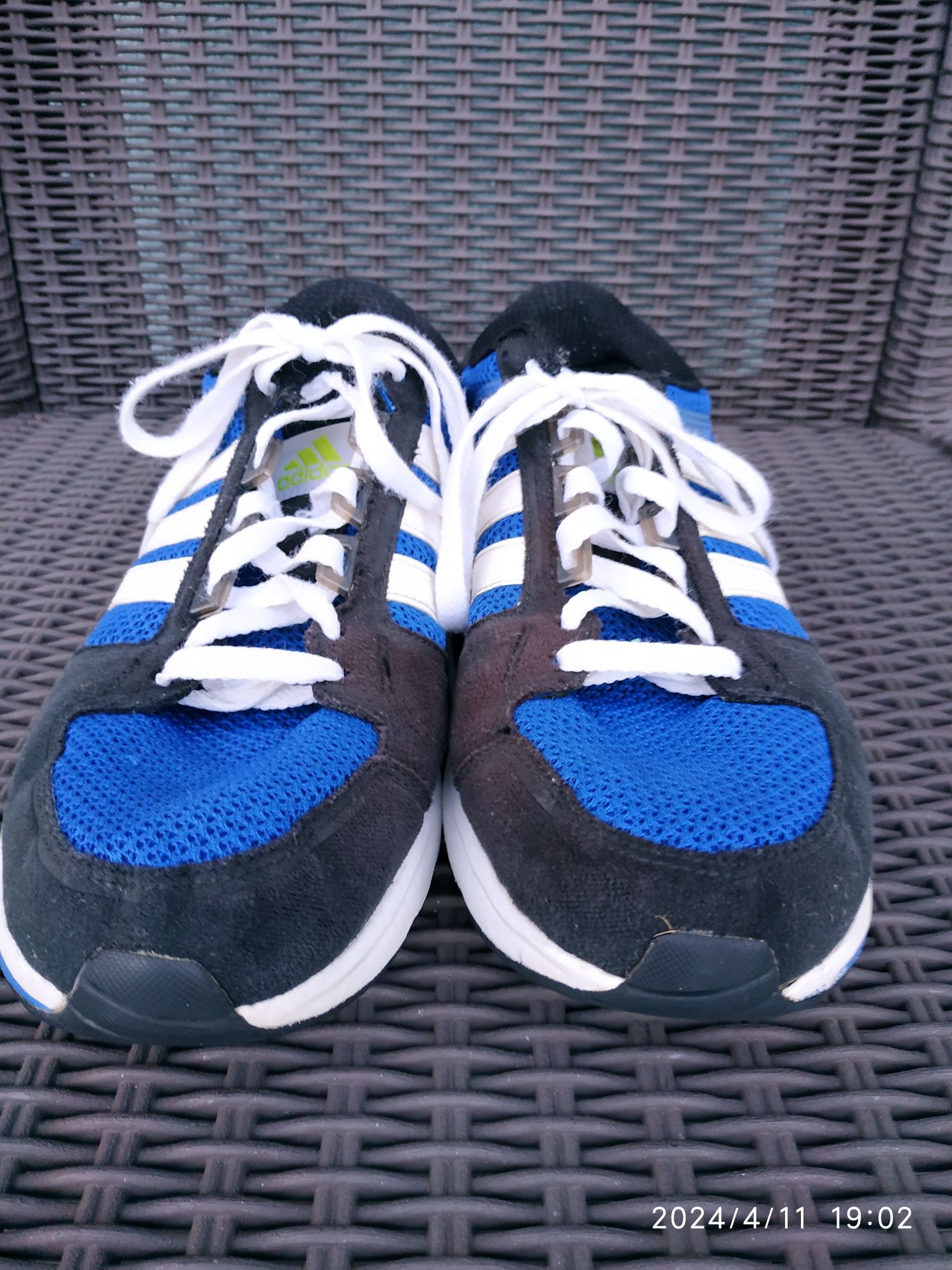 Buty sportowe męskie granatowe adidas r 46, uzywane