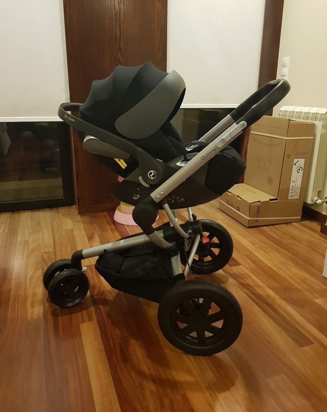 Carrinho de bebê Quinny buzz extra com ovo cybex