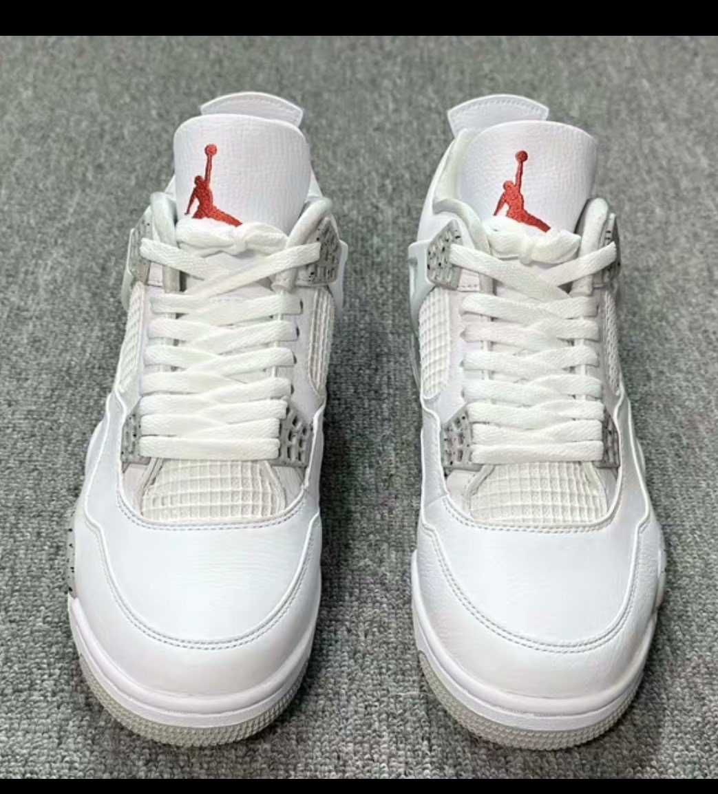 Jordan 4 rétro White Oreo.42