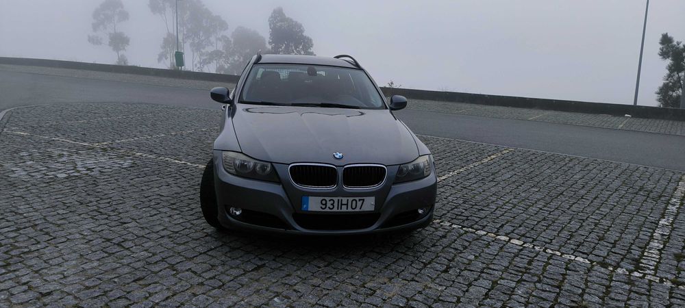 BMW 318d Touring 2009 – Excelente Estado!