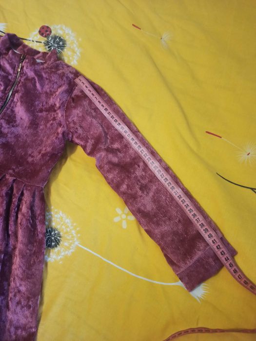 Плаття дуже тепле