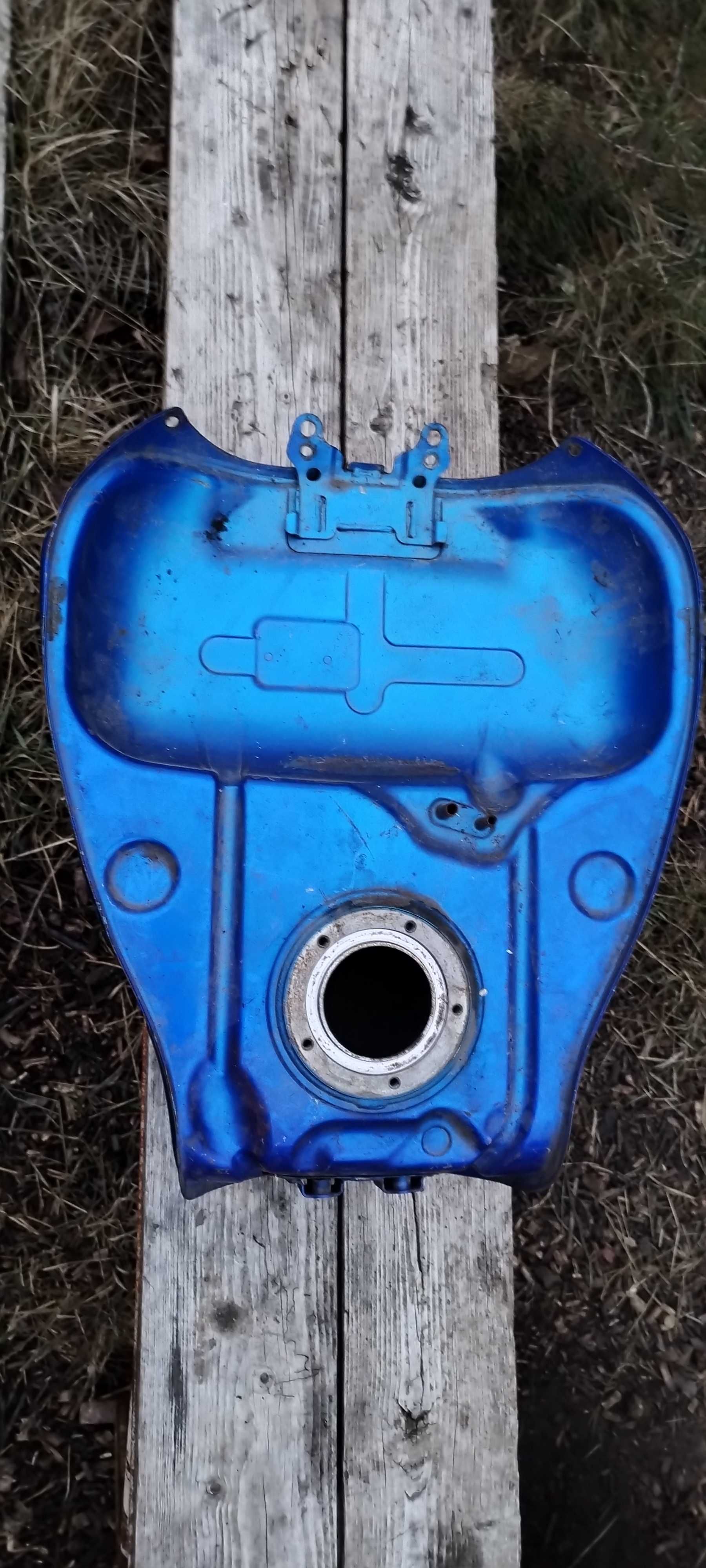 Бак Suzuki GSX-R 600 750 K6 K7 Бензобак