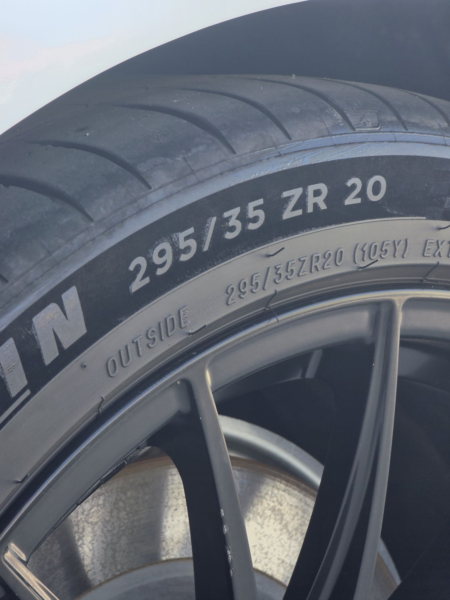 Ковані диски R20 R21 Tesla S 265/40/20 Plaid + 295/35/20 Michelin