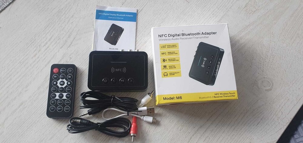 Adapter Audio Nadajnik/Odbiornik FM z NFC i Bluetooth 5.0