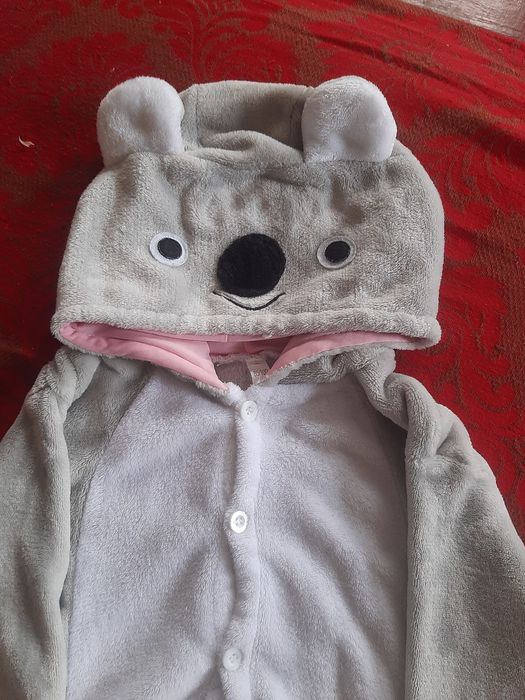 Дитяча піжамка тепла.