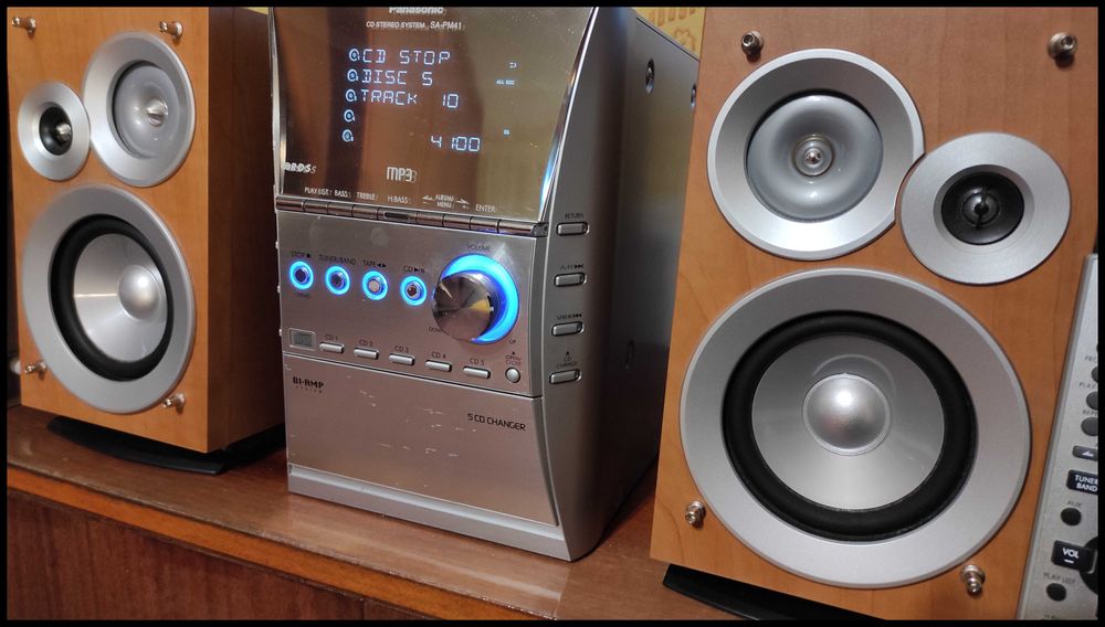 Продам музичний центр Panasonic SA-PM41