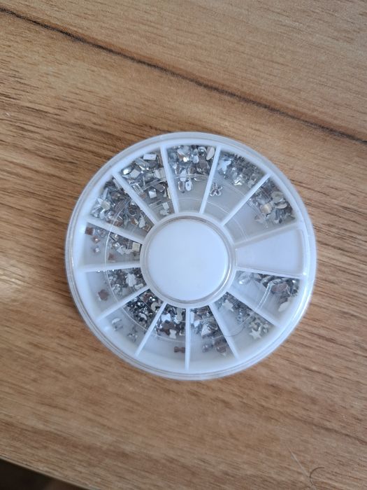 Продам вії для нарощування Viva Lash, пінцети,камні в комплекті