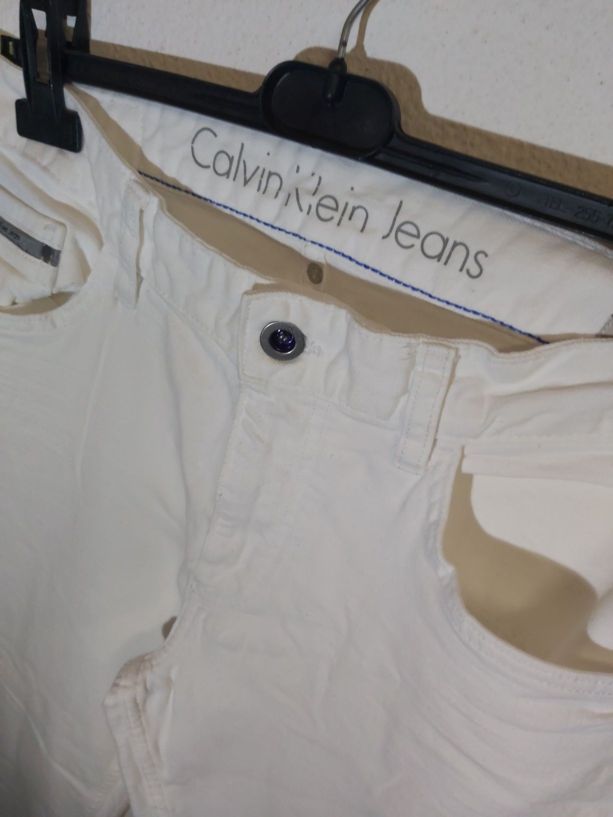 Calças Calvin Klein