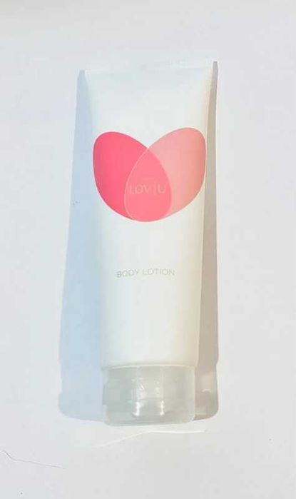 Avon Balsam do ciała Love U