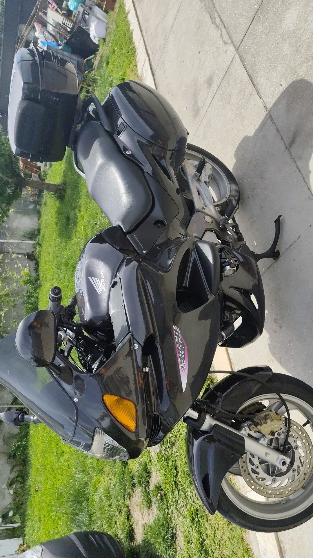 Vendo mota Honda Deauville