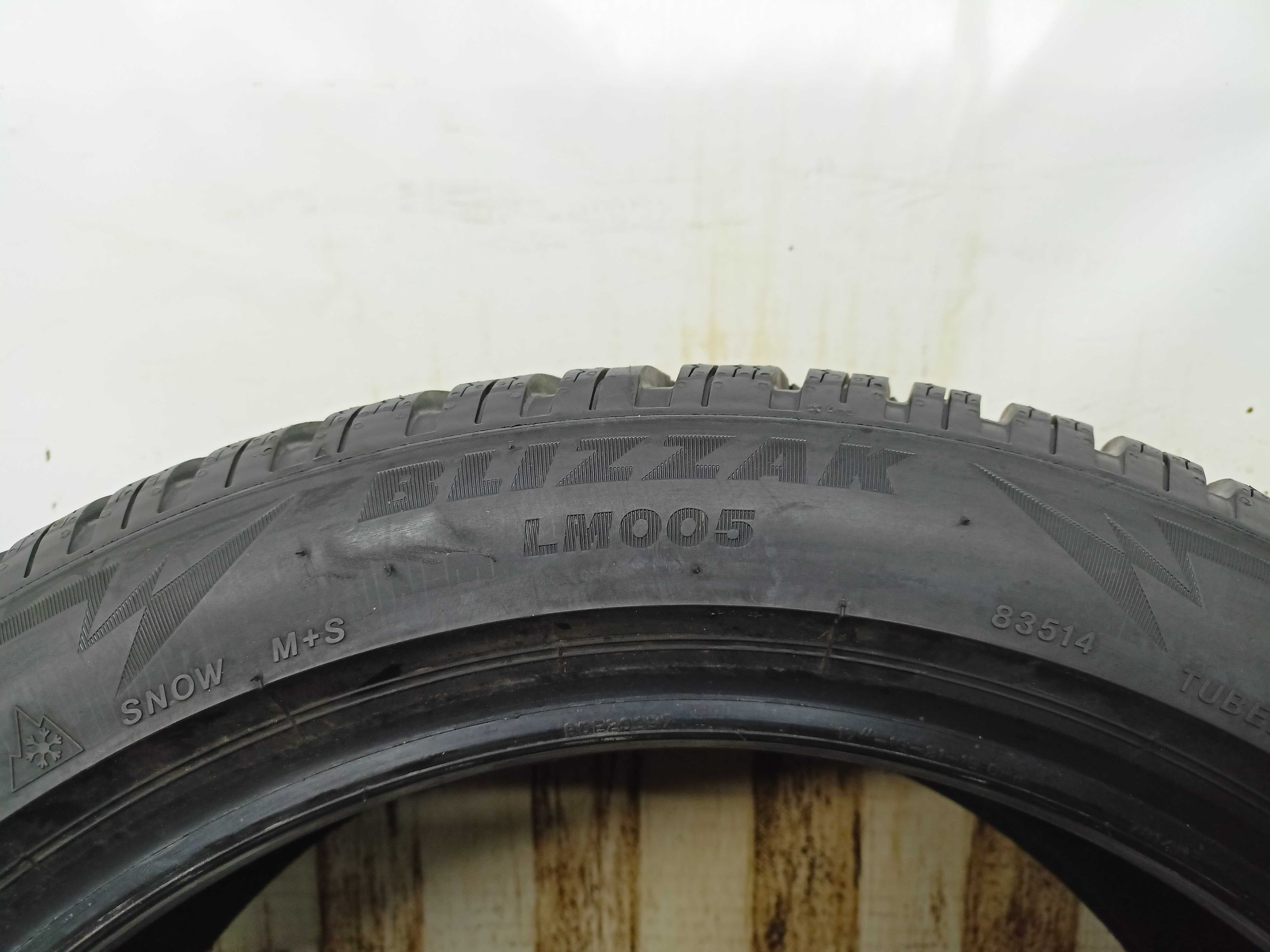 Bridgestone Blizzak LM005 205/50/17 2023r. 93H Nowe (2547)