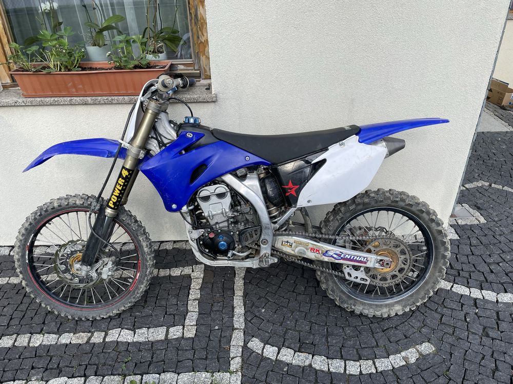 Cross Yamaha YZF-250