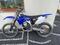 Cross Yamaha YZF-250