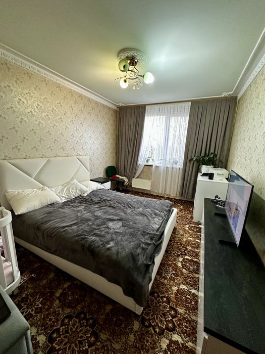 Продам 3х кімнатну квартиру