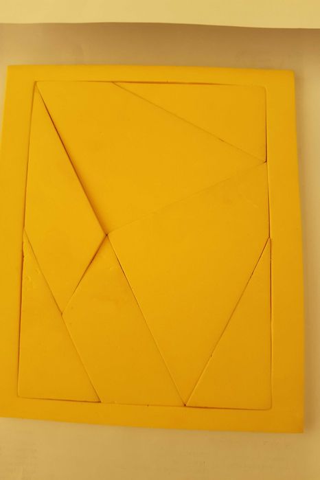 Jogos de encaixe de formas geométricas (desenvolvimento cognitivo)