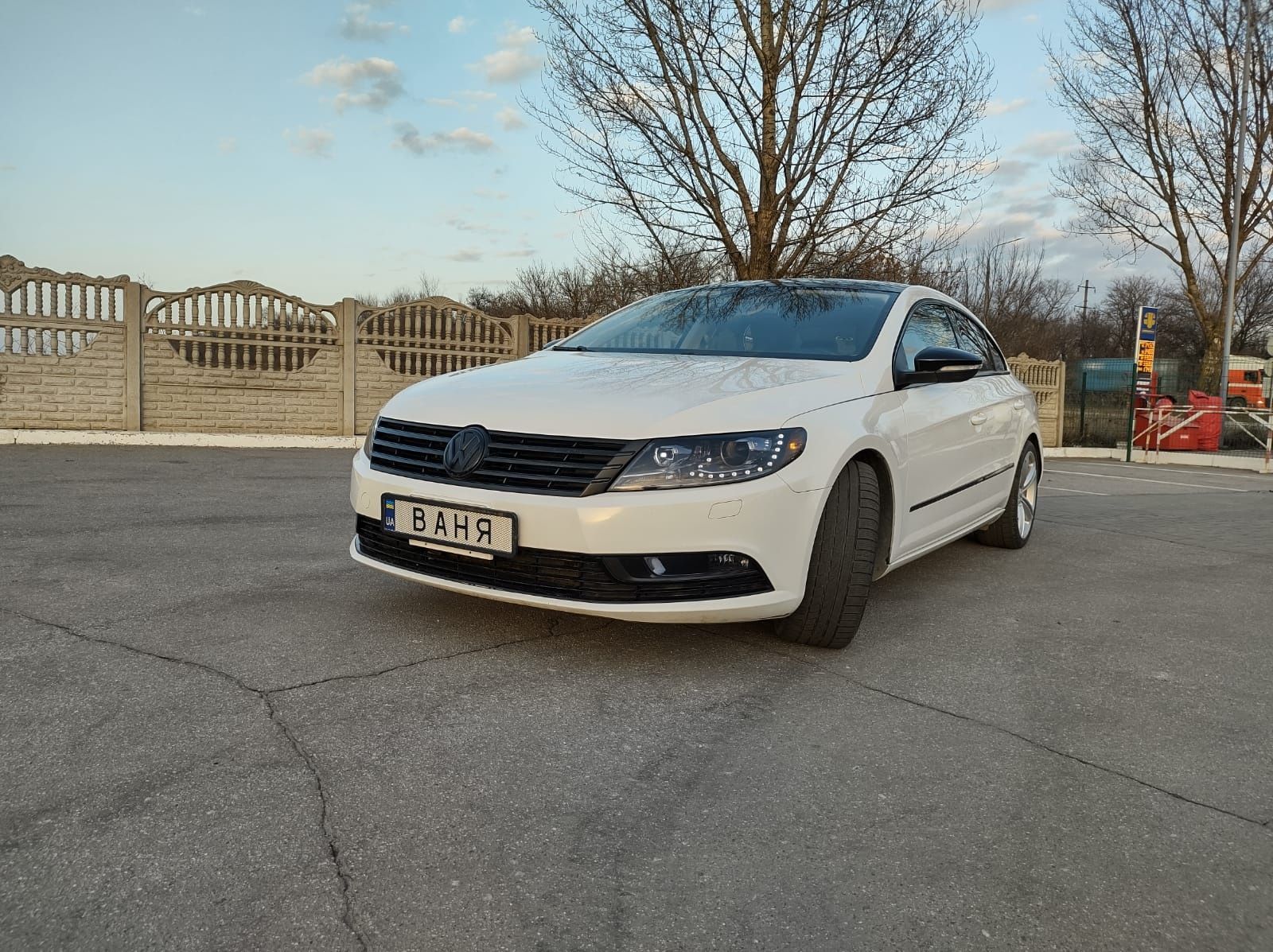 Продам Volkswagen Passat CC. 2.0 Бензин