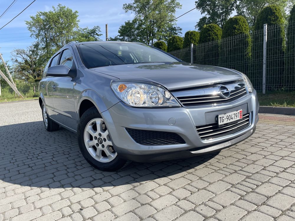 Продам Opel Astra h