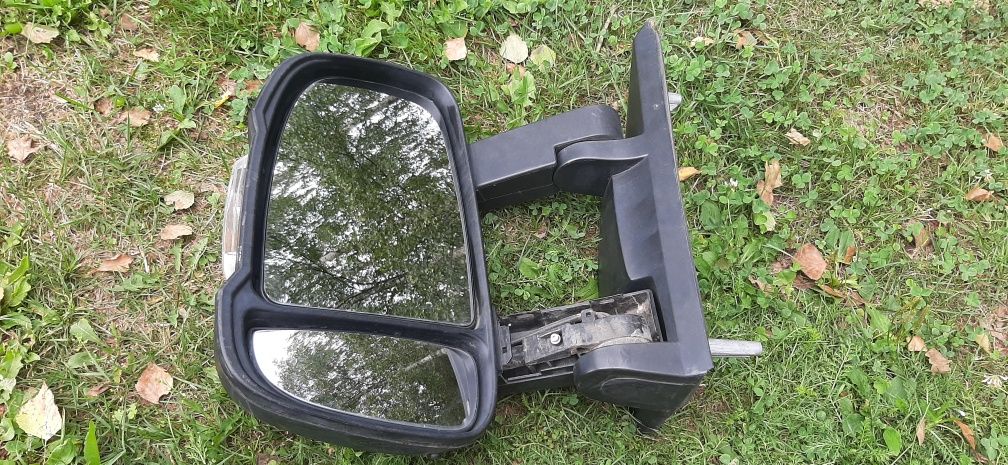 Lusterko bus uszkodzony kierunek