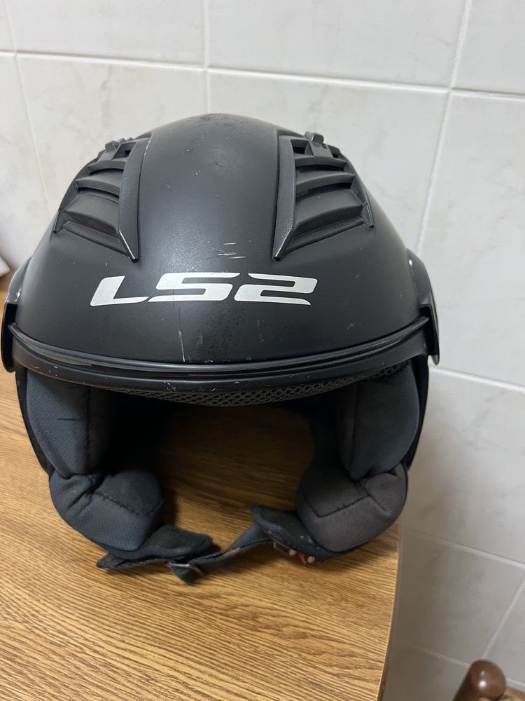Capacete ls2 em bom estado
