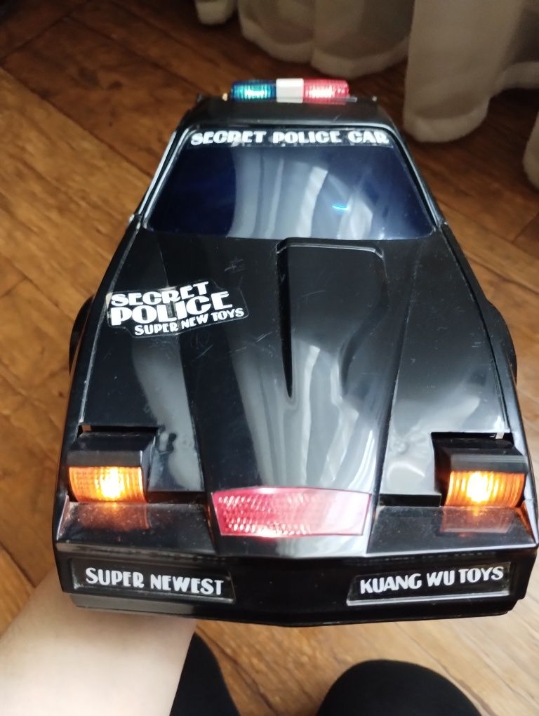 PRL stary model Pontiac Police auto samochod