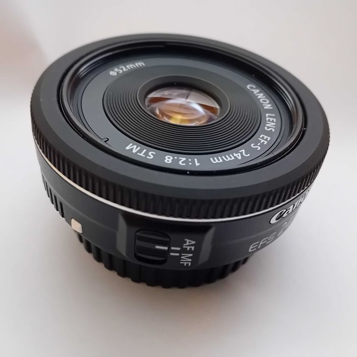 Obiektyw Canon 24 2,8 STM.