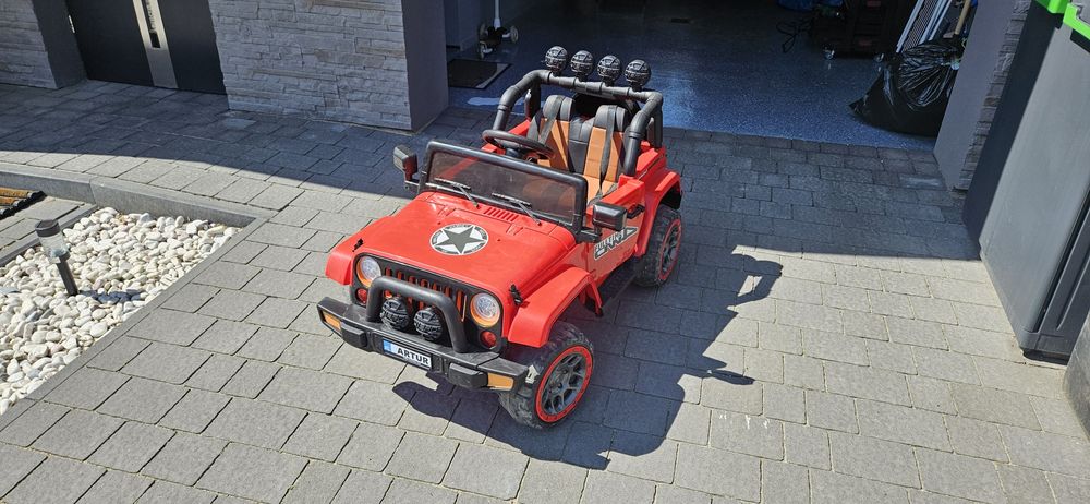 Auto akumulatorowe zdalnie sterowane dla dziecka