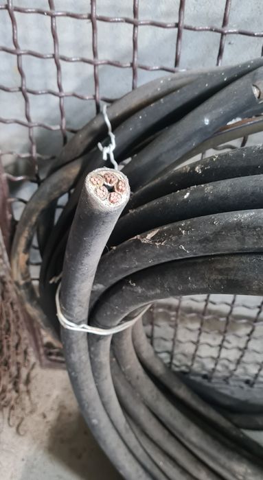 Kabel ziemny energetyczny YKY 5x25 żo 0,6/1kV
