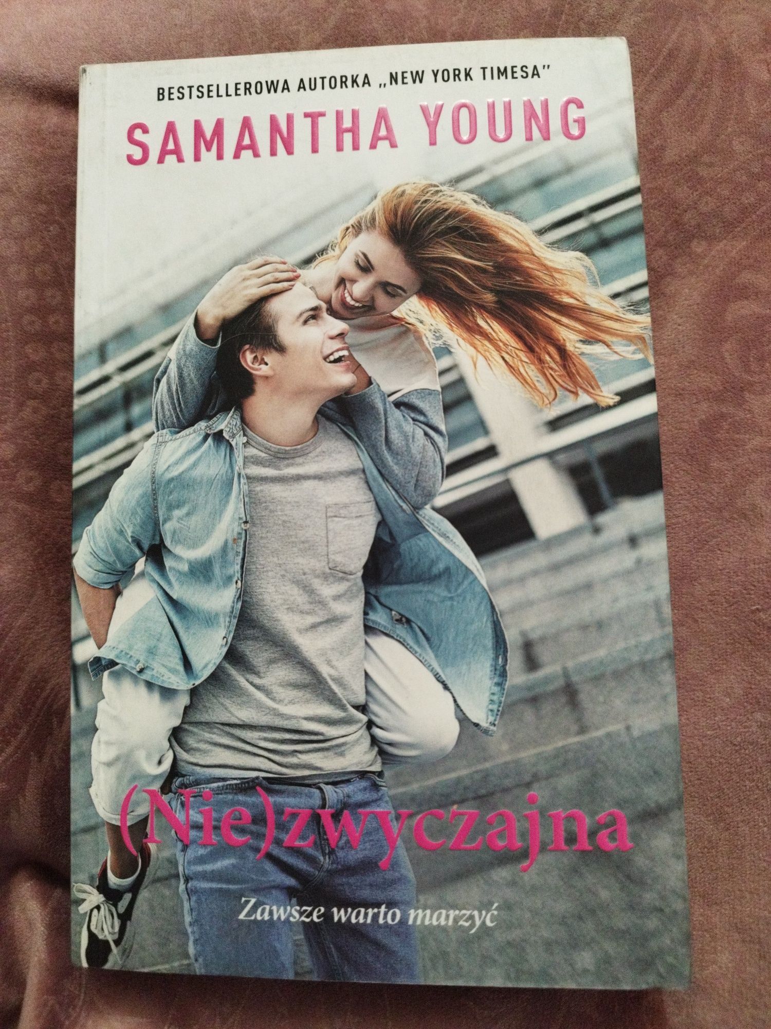 Samantha Young Niezwyczajna plus gratis