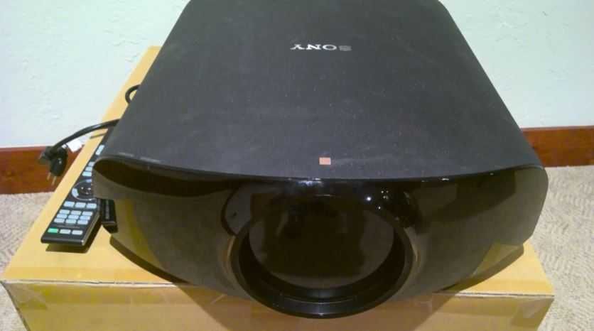 4K SONY VPL VW1000ES projektor jak rzutnik JVC high-end SXRD 2000lum