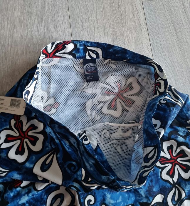 Calção novo com etiqueta