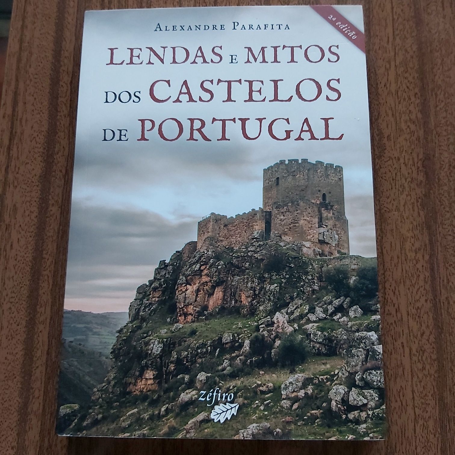 Livro Lendas e Mitos dos Castelos de Portugal