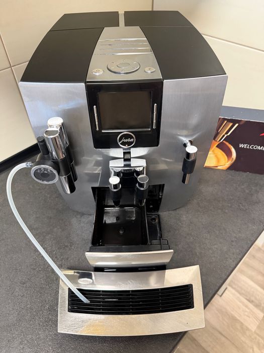 Jura J9 J9.4 j 9 automat do kawy ekspres latte cappucinno espreaao