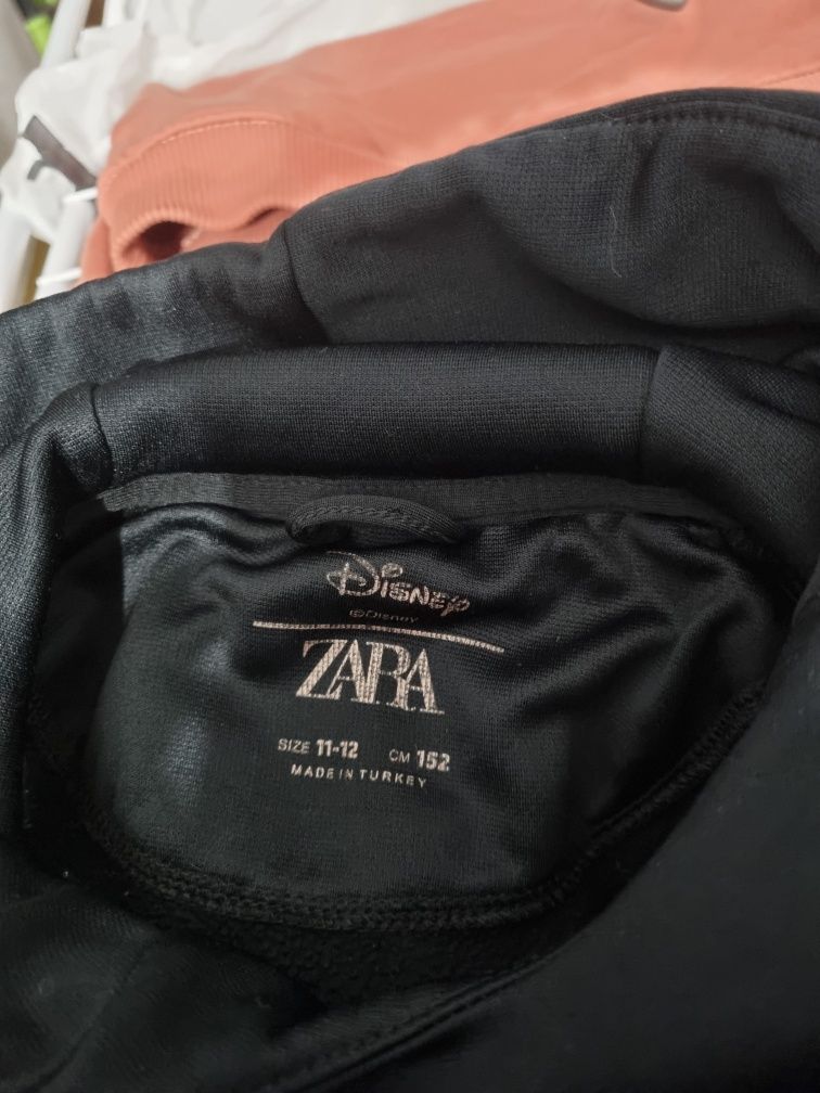 Bluza dla dziewczynki z Myszką Miki firmy Zara